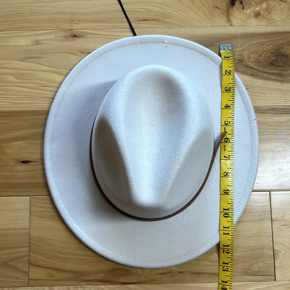 NWT DNMC Cream Vegan Felt Fedora Hat w/Faux Leather Band - Picture 10 of 10